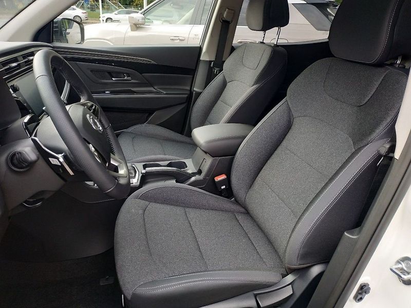 KGM Korando 1.5T, SMART,2WD, AT, SKLADEM - fotka 12 z 35