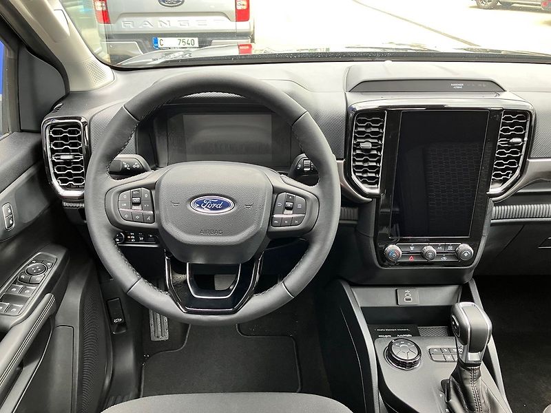 Ford Ranger (2025) XLT, Dvojkabina, 2.0 EcoBlue 1 - fotka 10 z 31