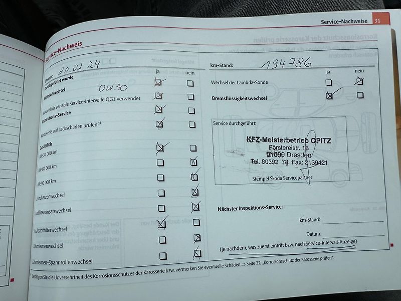 Škoda Octavia (2011) RS 2,0TDI - fotka 27 z 32