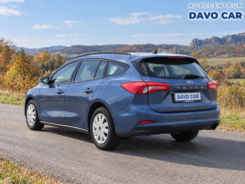 Ford Focus 1,0 EB 92kW CZ DPH 1.Maj. - fotka 4 z 25