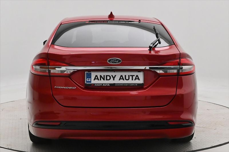 Ford Mondeo 2,0 EcoBlue 110 kW Titanium Zá - fotka 6 z 29