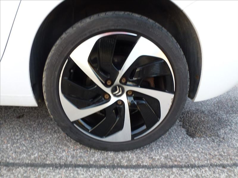 Citroën Grand C4 Picasso 2,0 HDI 7míst 150HP AUT Polar - fotka 44 z 57