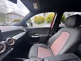 Mercedes-Benz EQB (2024) 300 4MATIC - náhled 14