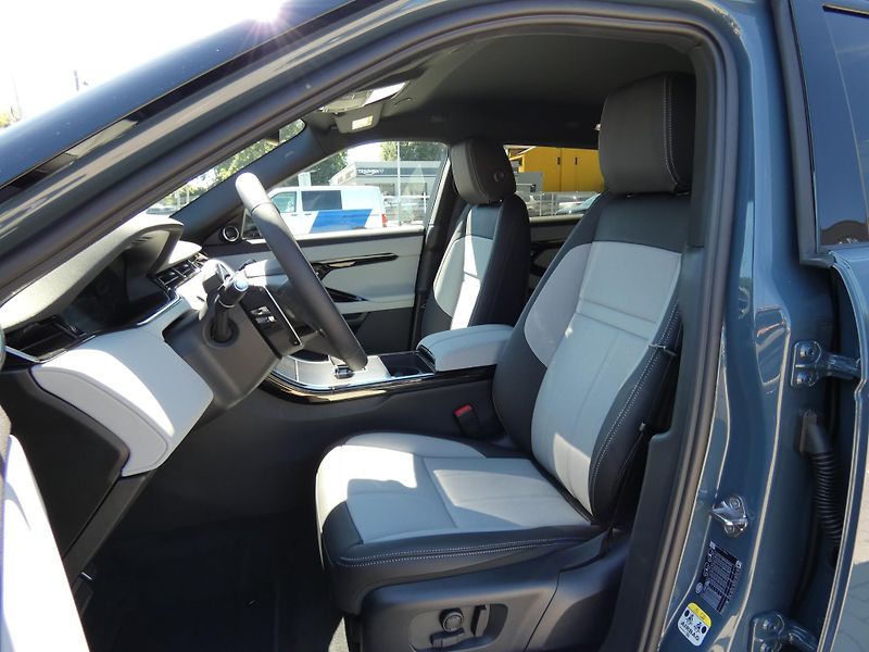 Land Rover Range Rover Evoque Hoxton Edition D165 AWD        - fotka 9 z 35