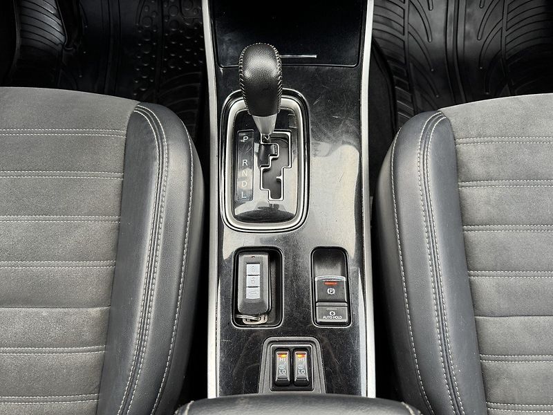 Mitsubishi Outlander (2019) 2.0i Mivec Automat LED 7Míst - fotka 7 z 50