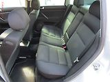 Volkswagen Passat (2002) 1.6 i, AC, výhřev sed - náhled 10