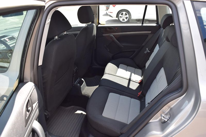 Škoda Octavia (2007) 1.6MPI 75kw CLASSIC KLIMA  - fotka 14 z 38