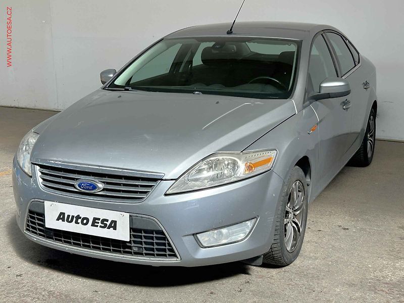 Ford Mondeo (2008) 2.0 16V - fotka 3 z 15