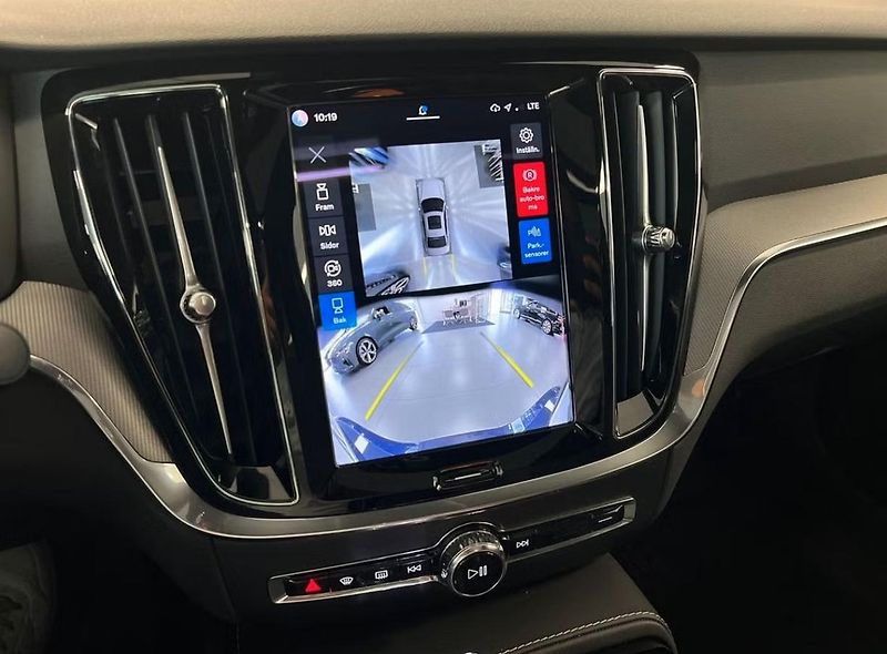 Volvo S60 Recharge T6 AWD 360k Taž Pano - fotka 16 z 26