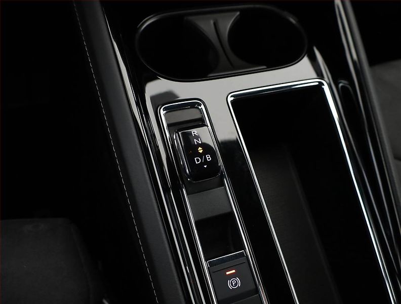 Škoda Enyaq (2023) iV 80x (82 kWh), SoH 95% - fotka 12 z 22