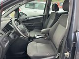 Opel Zafira (2009) 1.6i, AC, tažné - náhled 9