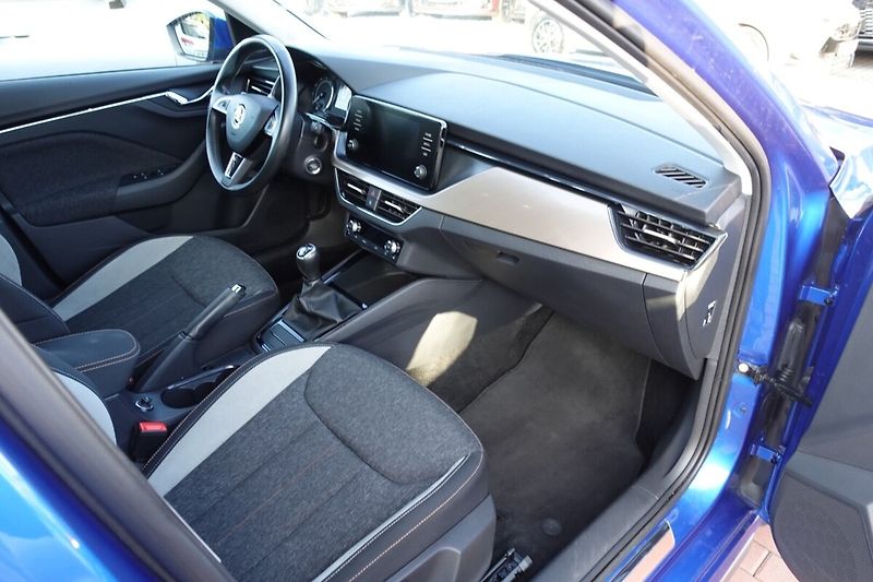 Škoda Kamiq 1.5TSI 110 kW Style - fotka 11 z 30