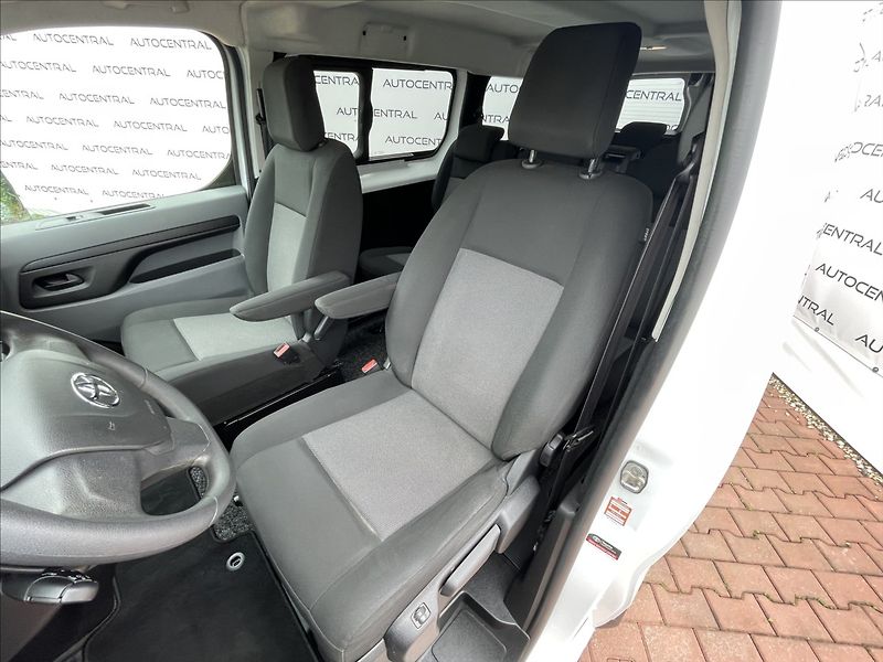 Toyota ProAce 2,0 D,106kW,L2,8míst,DPH - fotka 10 z 20