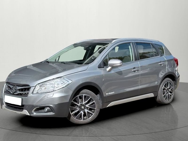 Suzuki SX4 S-Cross Comfort+ 4x4 Navigace /Xenony - fotka 2 z 23