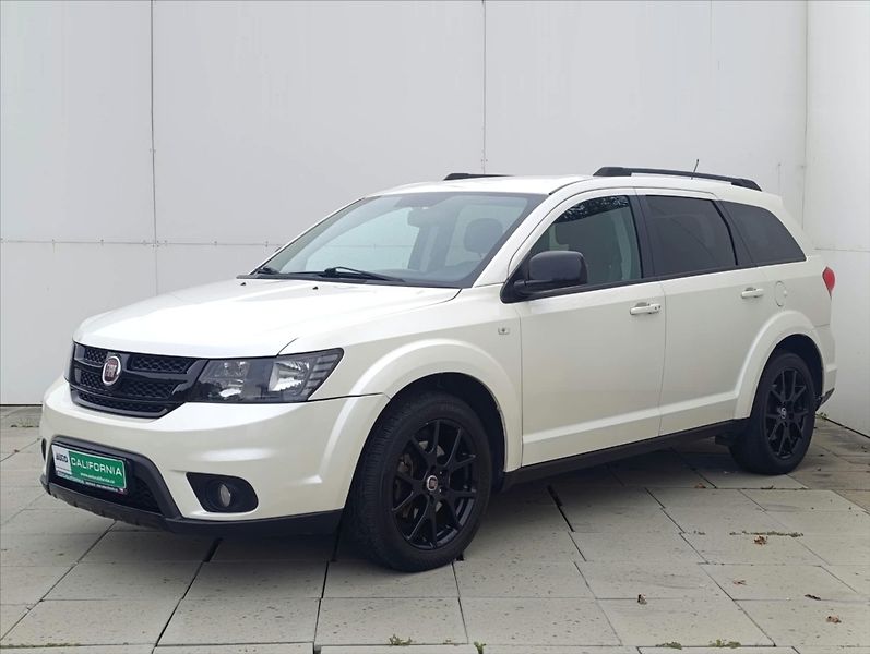 Fiat Freemont 2,0 MJT 4x4 7Míst AUTOMAT Navi - fotografie inzerátu