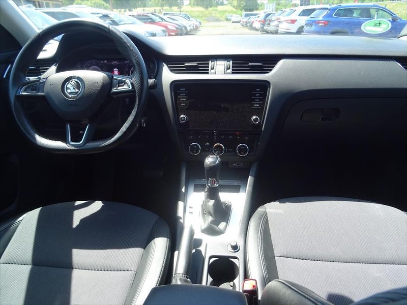 Škoda Octavia 1,0 TSi 85 kW - fotka 13 z 29