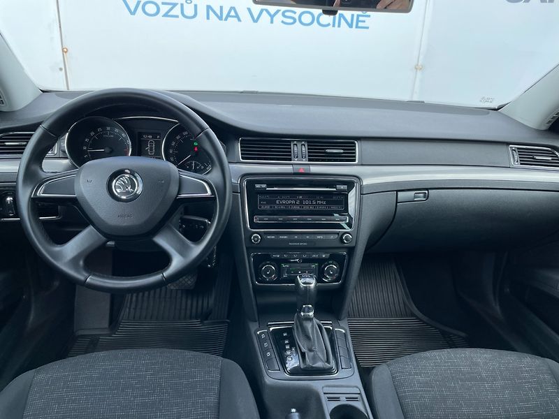 Škoda Superb (2015) 2.0 TDi 103kW! DSG! CZ! - fotka 15 z 27