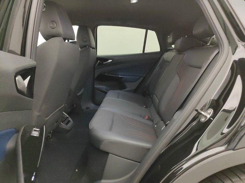 Volkswagen ID.5 4x4 GTX SOH-92,5% PŘIPRAVUJEME - fotka 7 z 9