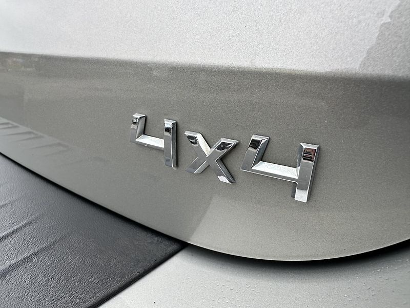 Škoda Yeti (2015) EDITION*1.4TSI/110kW*4x4*1.Maj - fotka 11 z 42