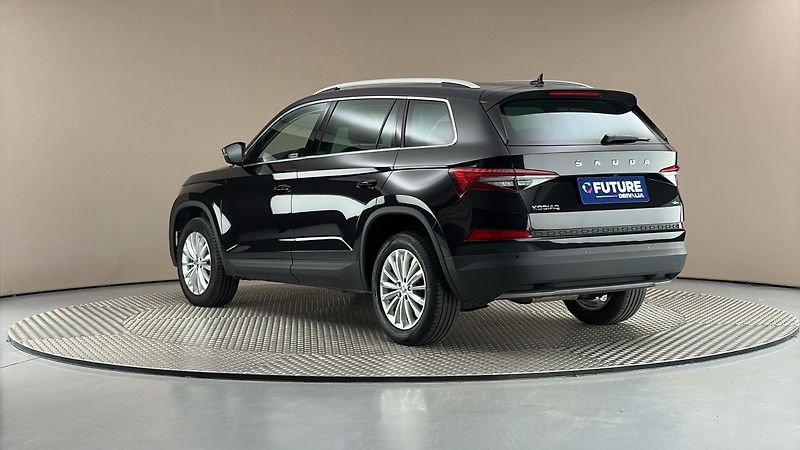 Škoda Kodiaq 2.0 TDI DSG 4x4 Style - fotka 2 z 28