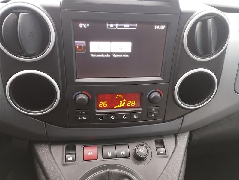 Citroën Berlingo 1,6 HDi 73KW Multispace - fotka 14 z 17