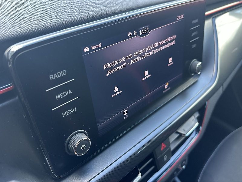 Škoda Scala (2022) 1.5 TSI Monte Carlo - fotka 12 z 30