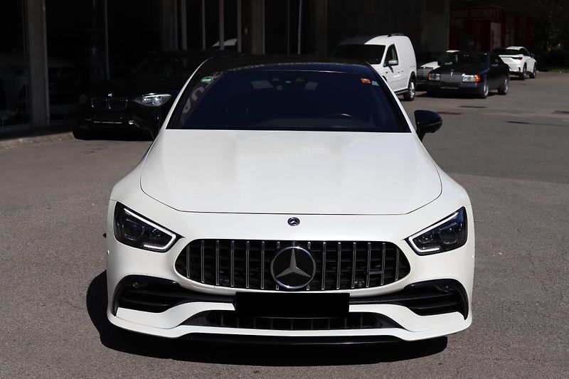 Mercedes-Benz AMG GT 53 4MATIC+ 4D 320kW DPH - fotka 2 z 49