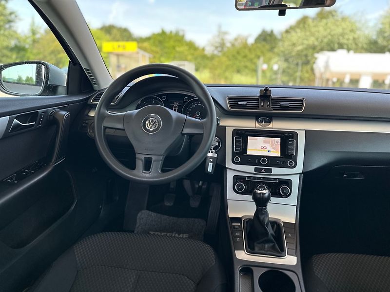 Volkswagen Passat Variant (2011) 1.6TDi NAVI, PRAVIDELNÝ SERVIS - fotka 9 z 16