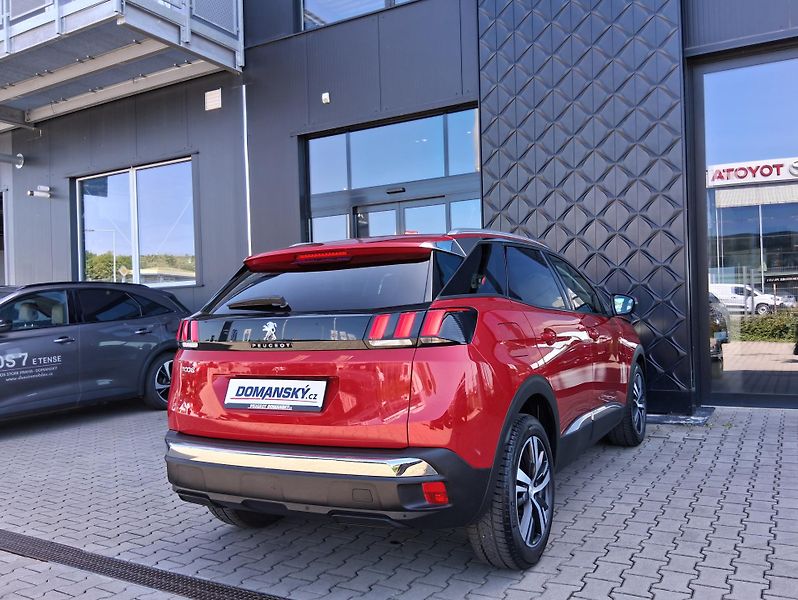 Peugeot 3008 ALLURE 1.2 PureTech 96 kW  - fotka 3 z 23