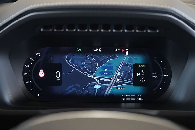 Volvo XC90 T8 PLUS Dark, Vzduch,Ventilace - fotka 26 z 46