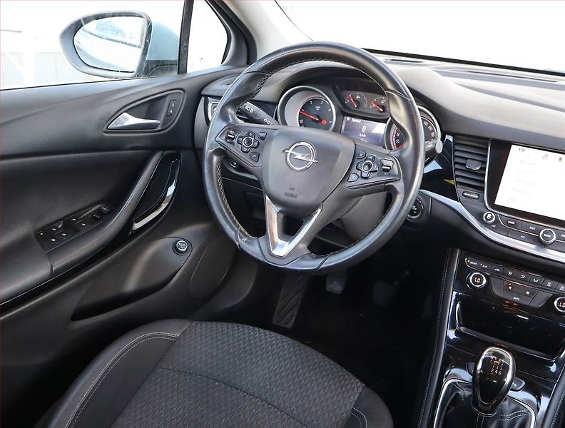 Opel Astra (2016) 1.6 CDTI, Navi, Tempomat - fotka 7 z 15