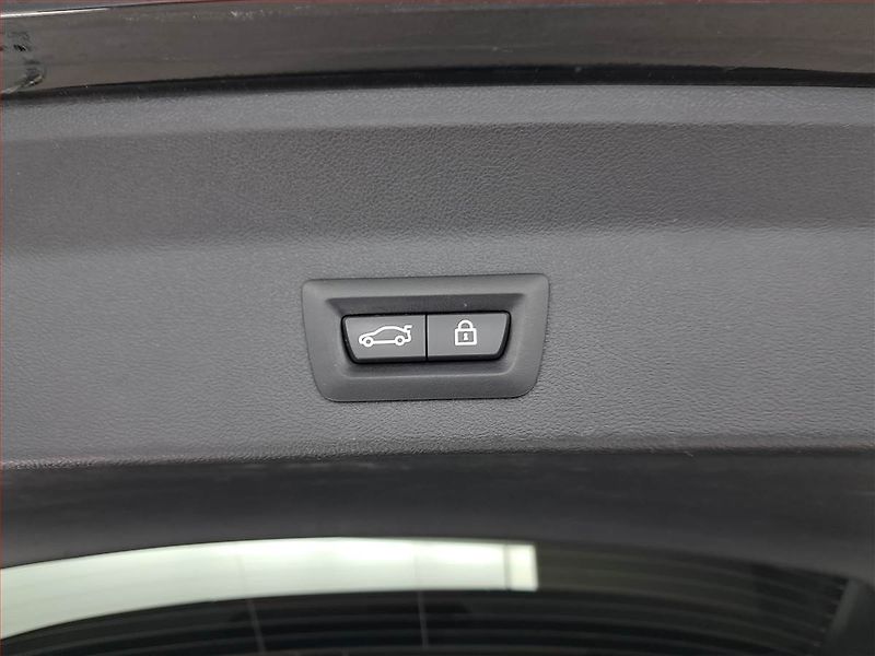 BMW X3 (2022) xDrive20d - fotka 16 z 26