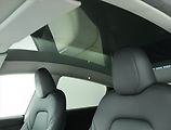 Tesla Model Y (2023) Long Range AWD 79kWh, SoH 90% - náhled 15