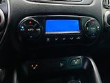 Hyundai ix35 2.0i AUTOMAT VYHŘEV SERVISKA  - náhled 41