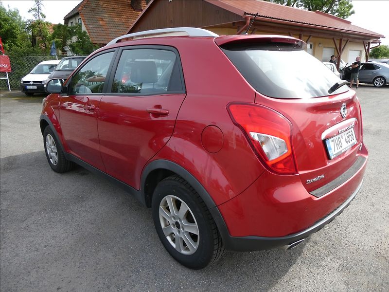 SsangYong Korando 2,0 e-XDi 110kW 4x4,po servise - fotka 7 z 42