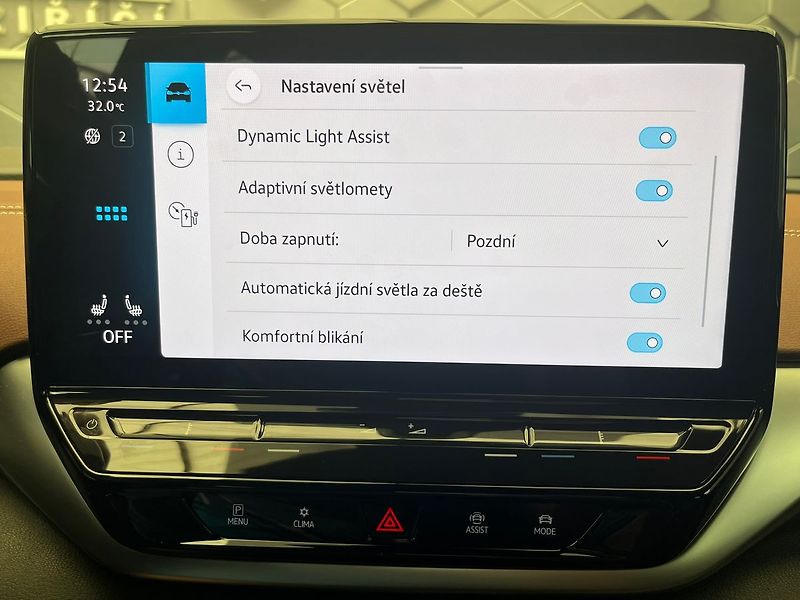 Volkswagen ID.5 Pro 150kW / ALU 20 SoH 95.9% - fotka 71 z 77