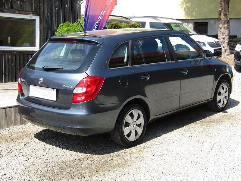 Škoda Fabia (2014) 1.4 16V 63kW TOP QUALITY - fotka 11 z 37