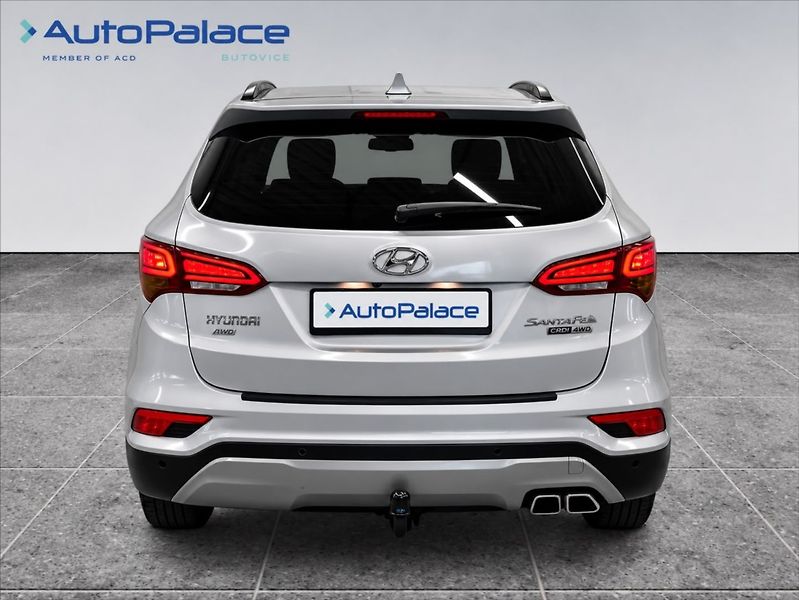 Hyundai Santa Fe 2,2 147 KW  , STYLE PREMIUM - fotka 5 z 16