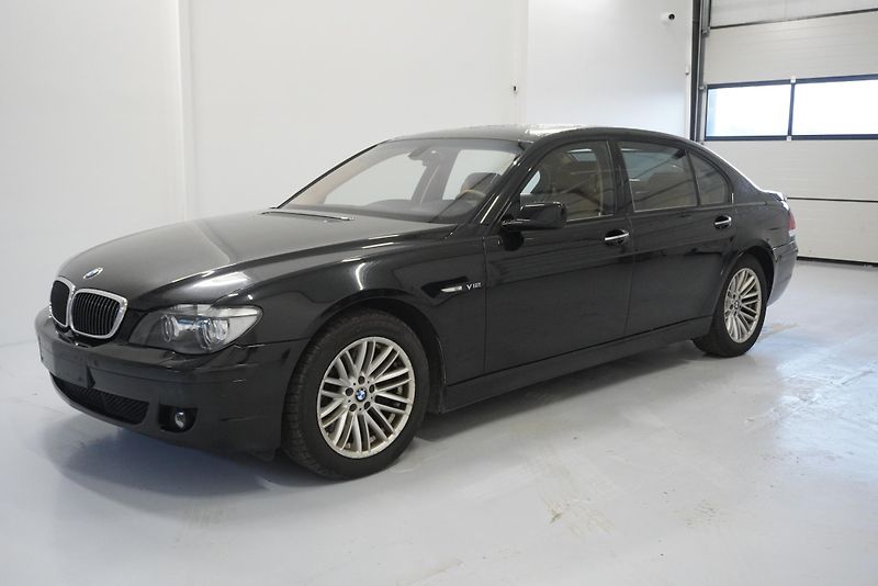 BMW Řada 7 (2004) 760I  6,0 V12 - fotografie inzerátu