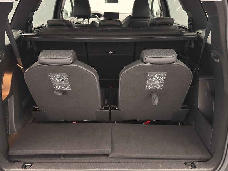Peugeot 5008 1.5 BlueHDi Allure  CZ 1.maj - fotka 22 z 49