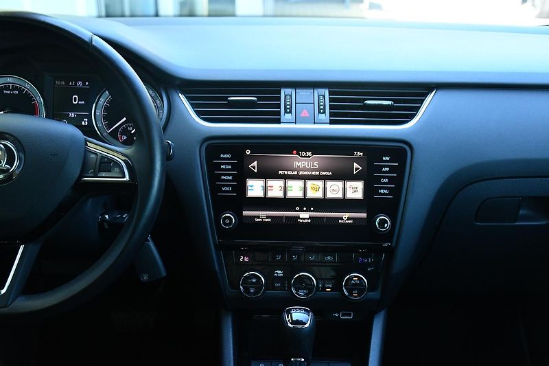 Škoda Octavia 1.4G-TEC LED DSG NAVI PDC - fotka 7 z 35