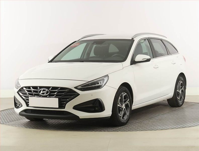 Hyundai i30 (2021) 1.6 CRDi, Automat, ČR,1.maj - fotka 2 z 21