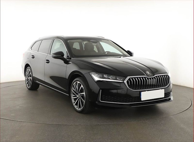 Škoda Superb (2025) 2.0 TSI - fotografie inzerátu