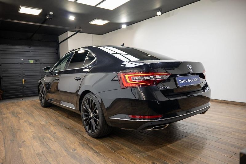 Škoda Superb 2.0 TSI 200 kW L&K - fotka 6 z 40