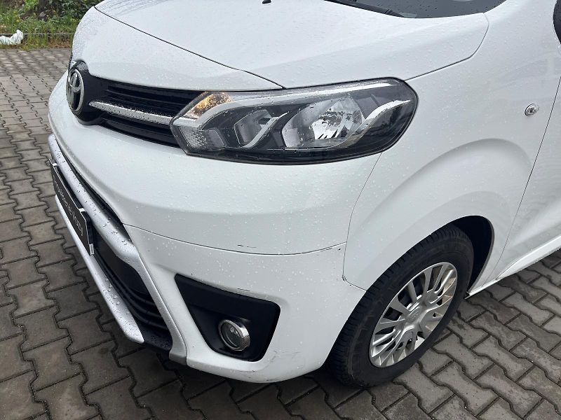 Toyota ProAce Verso 2,0 D-4D L2 - fotka 22 z 23