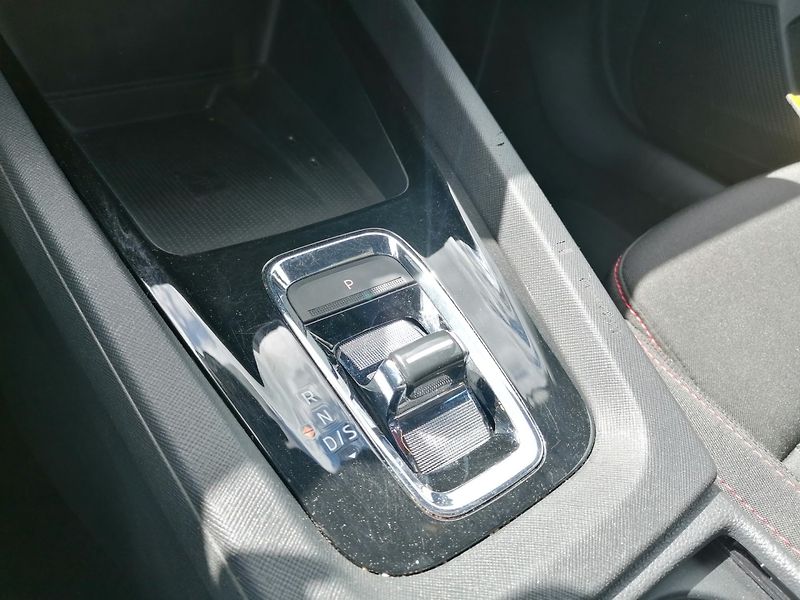 Škoda Octavia (2021) 1.4 TSI iV RS 180kW Head-up - fotka 12 z 29