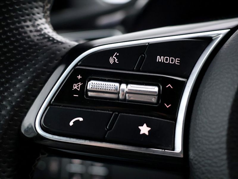 Kia Ceed SW 1,5 T-Gdi 118kW DCT CZ DPH - fotka 20 z 36