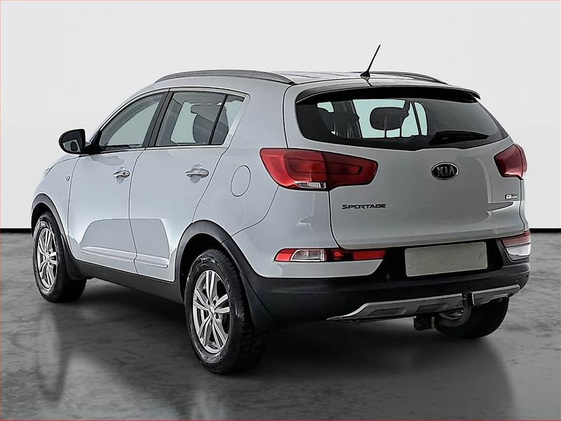 Kia Sportage (2015) 1.6 GDI, Tempomat - fotka 4 z 16