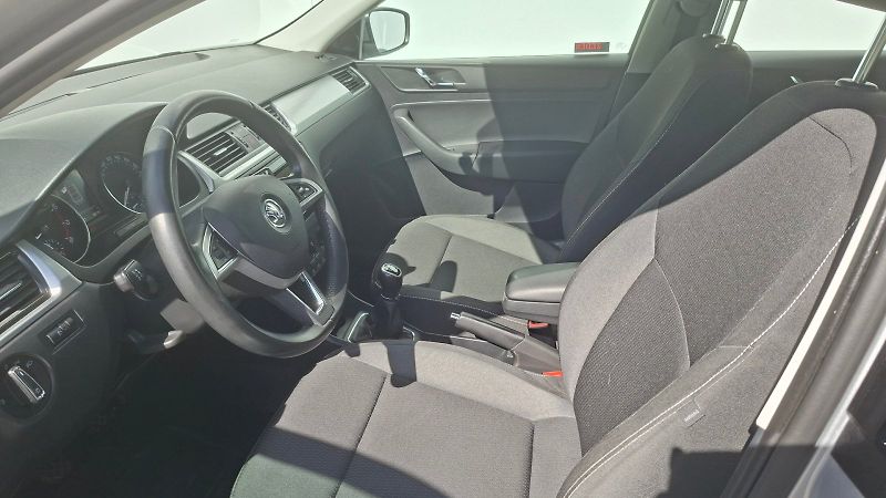 Škoda Rapid (2016) AMBITION 81/1.2TSI 6MG - fotka 10 z 22