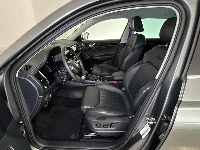 Škoda Kodiaq Laurin & Klement 4x4 DSG - fotka 7 z 31
